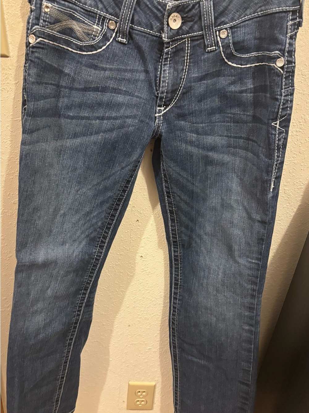 Ariat Women’s Slim Dark Blue Skinny Jeans